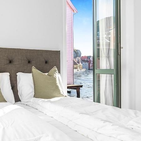 Ocean-View Haven: Take A Swim From Your Window! Bergen Esterno foto